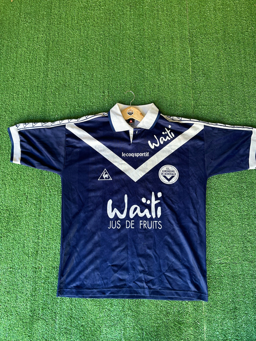Maillot vintage Bordeaux 1995/96 – J.P.P. #27 – Le Coq Sportif