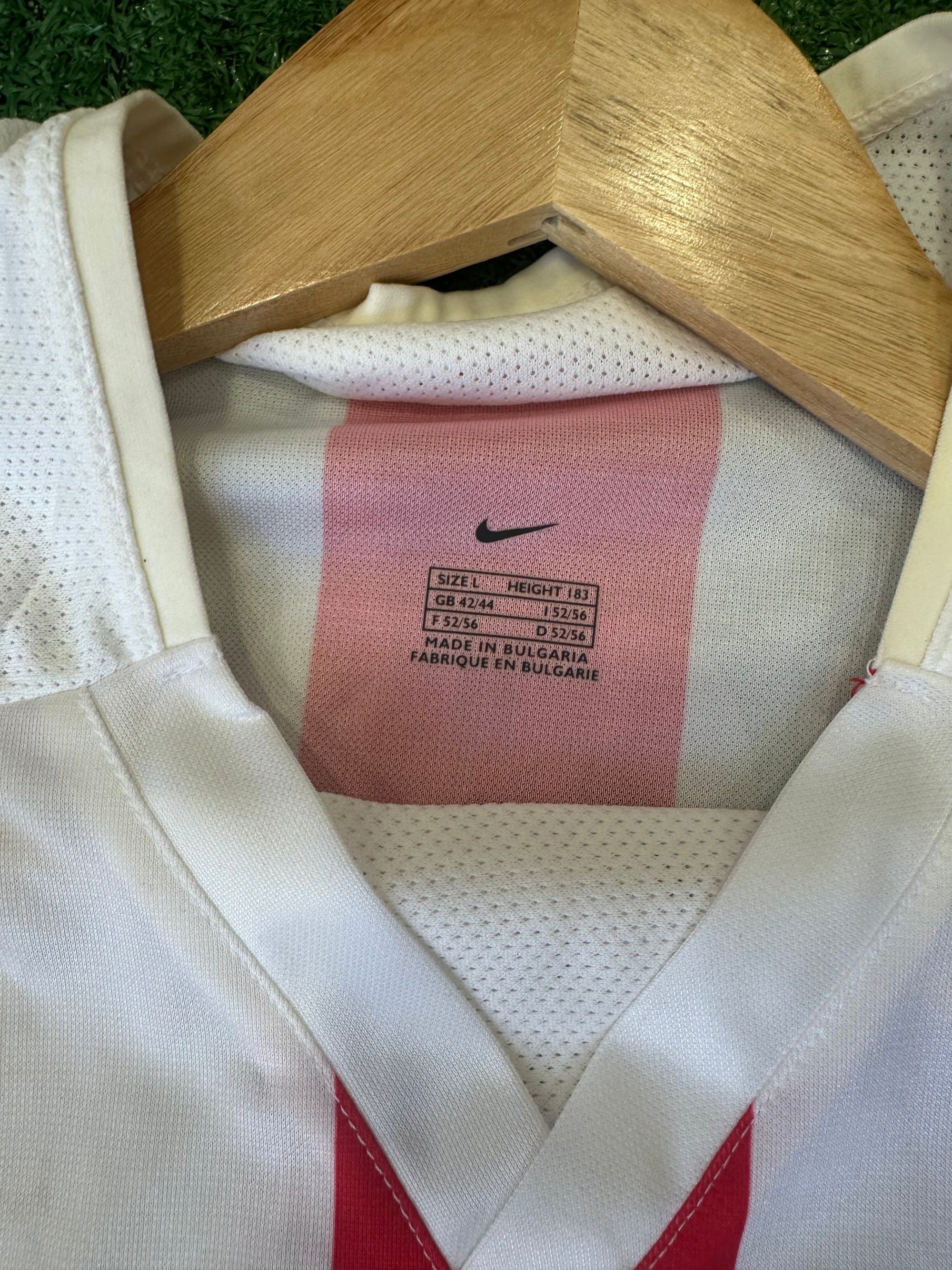 Maillot Atlético de Madrid – Fernando Torres #9 (signé par toute l’équipe) – Saison 2003/2004