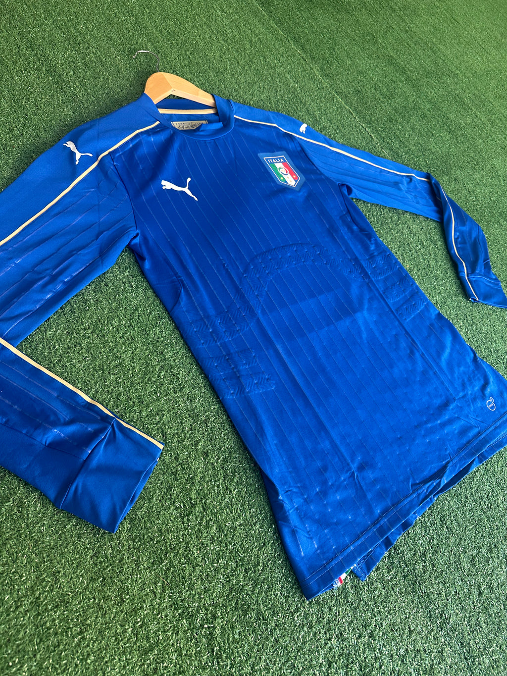 🇮🇹 Maillot Italie Domicile 2010 – Manches Longues (Puma)