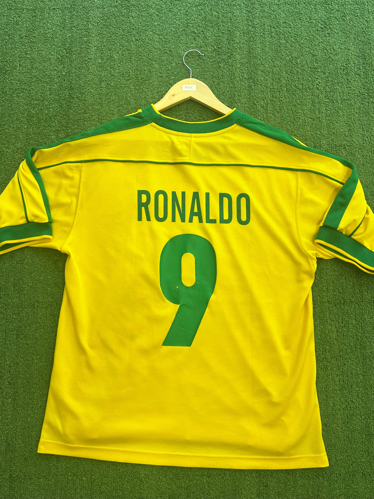 🇧🇷 Maillot Brésil Domicile 1998 – Ronaldo #9