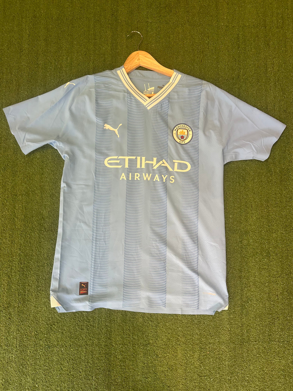 💎 Maillot Manchester City 2023/2024 – Erling Haaland #9 (Pré-saison Japon)