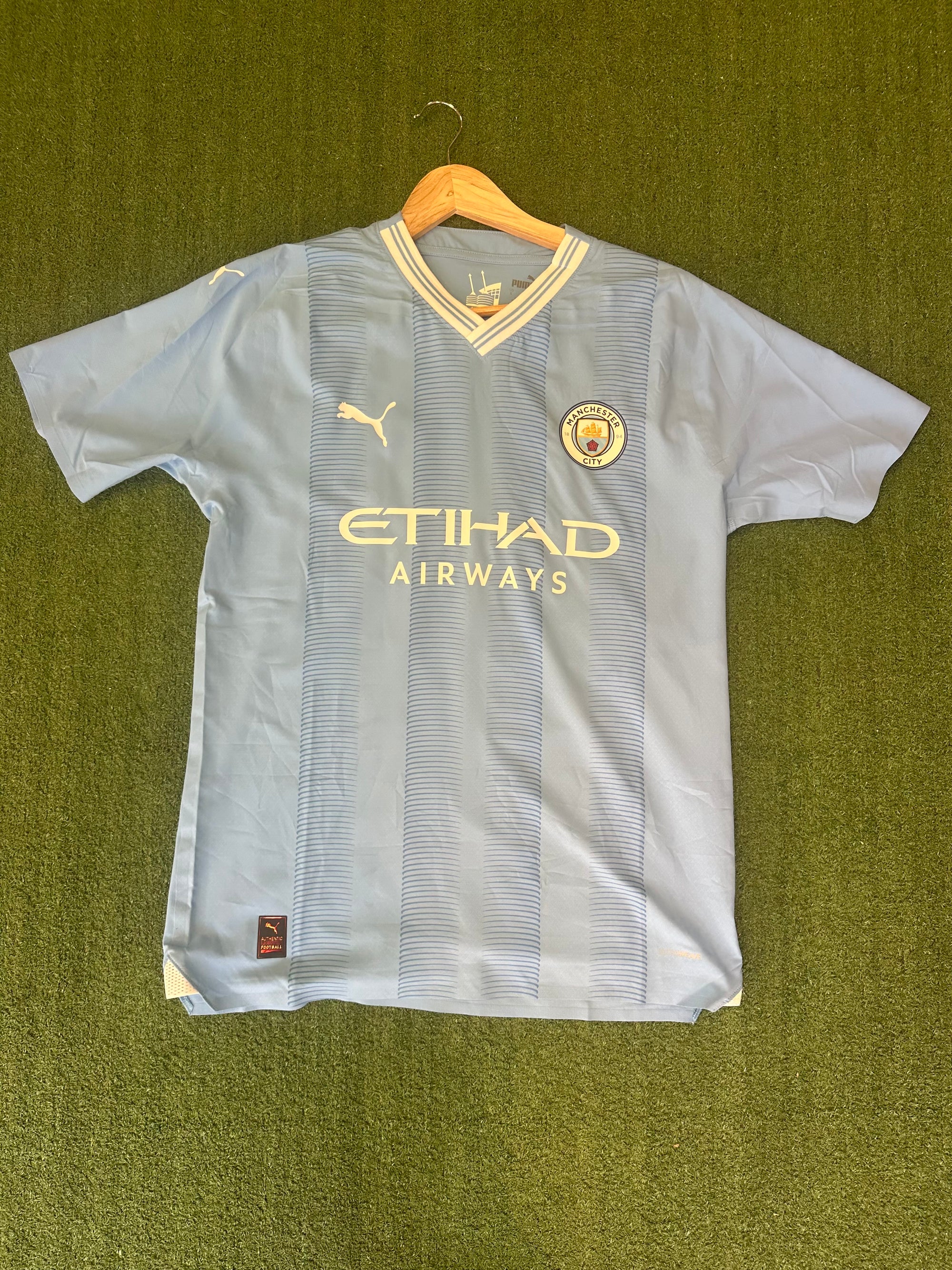 💎 Maillot Manchester City 2023/2024 – Erling Haaland #9 (Pré-saison Japon)