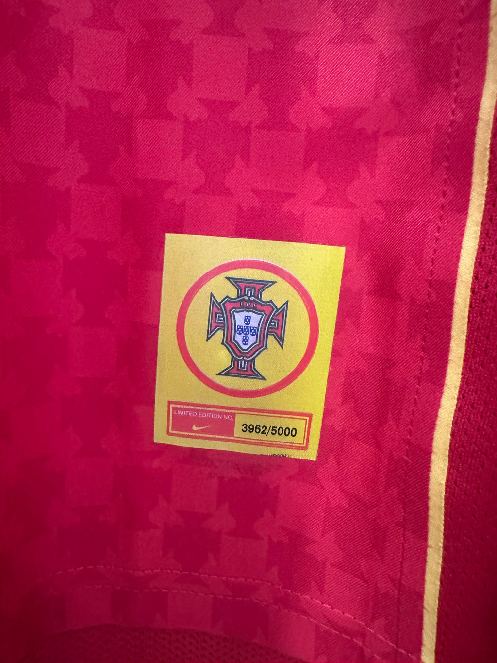 2004- Portugal Maillot domicile maillot match édition limitée 3962/5000 Figo #7 - 9/10 - (L)