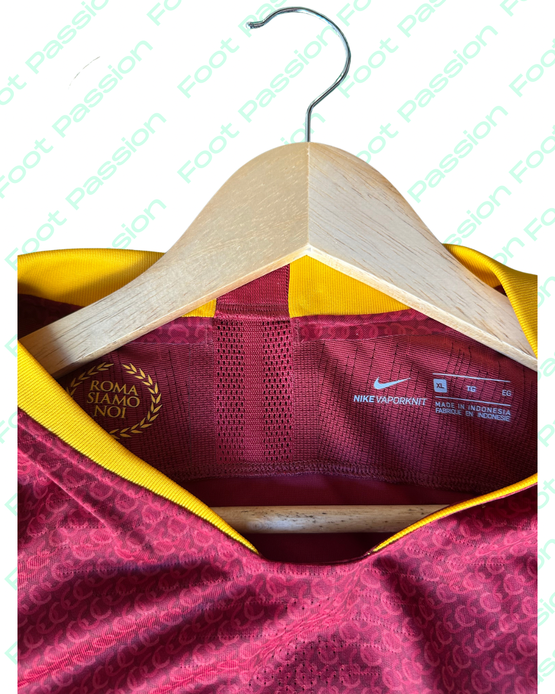 🟡🔴 Maillot AS Roma Domicile 2018/19 – Nzonzi #2022 (Nike – Collector Stock Pro)