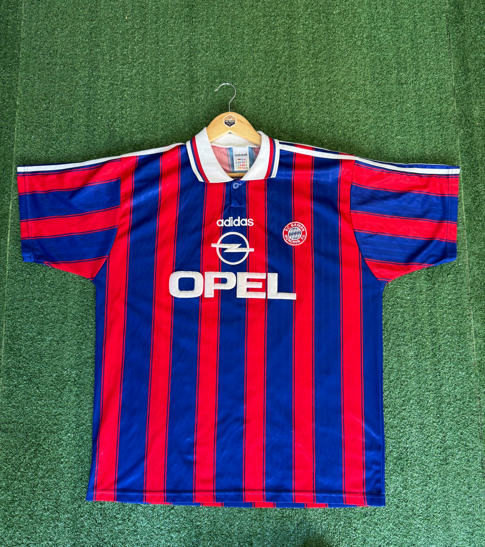 Maillot Bayern Munich Domicile 1995-1997 – Édition Vintage